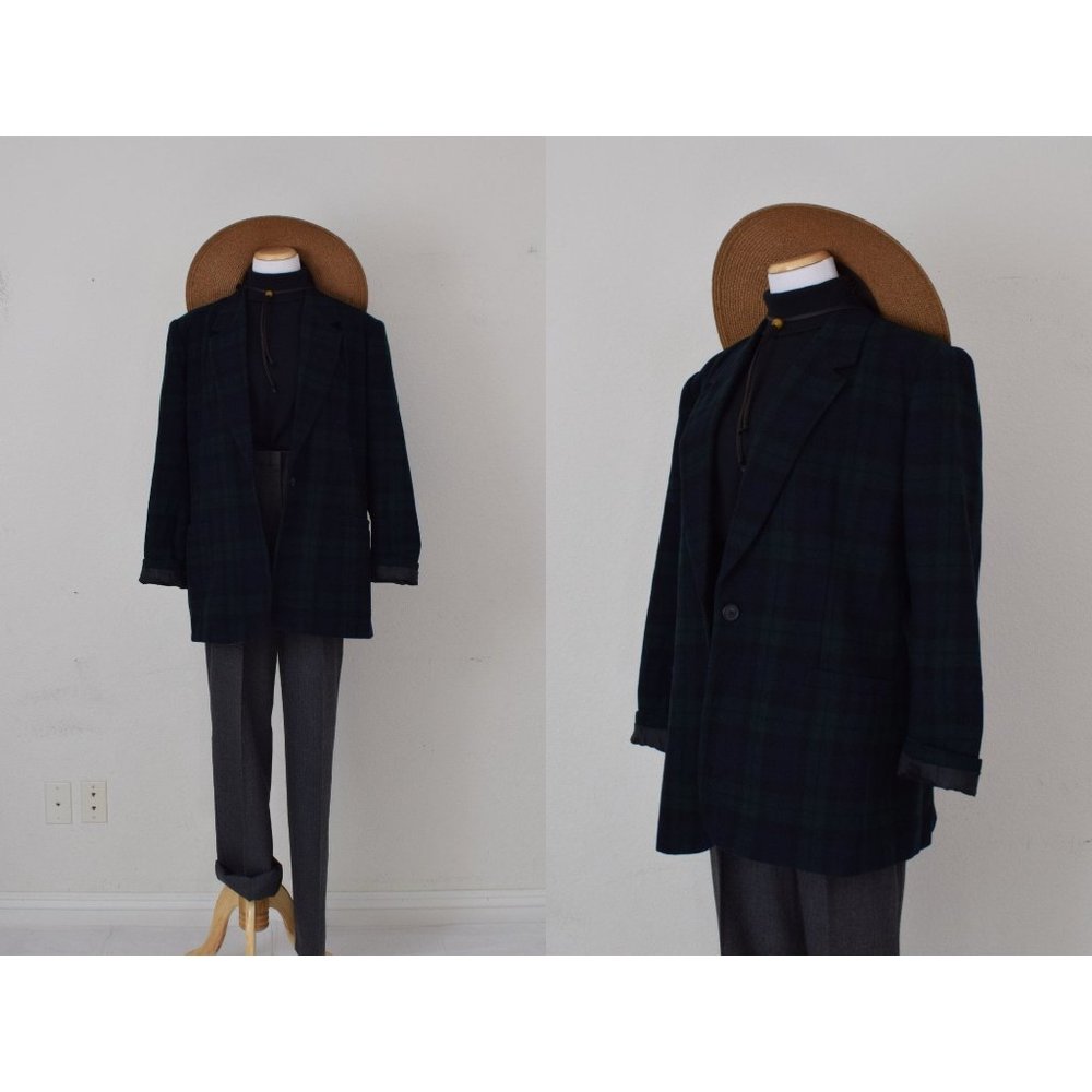 Vintage 90s Green/Navy Plaid Wool Acrylic Blazer by White Stag size 16